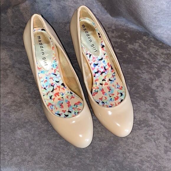 Madden Girl heels    - Picture 1 of 7